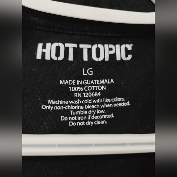 Hot Topic Goth Milk Black & White Twofer Girls Crop Long-Sleeve T-Shirt - Picture 3 of 4